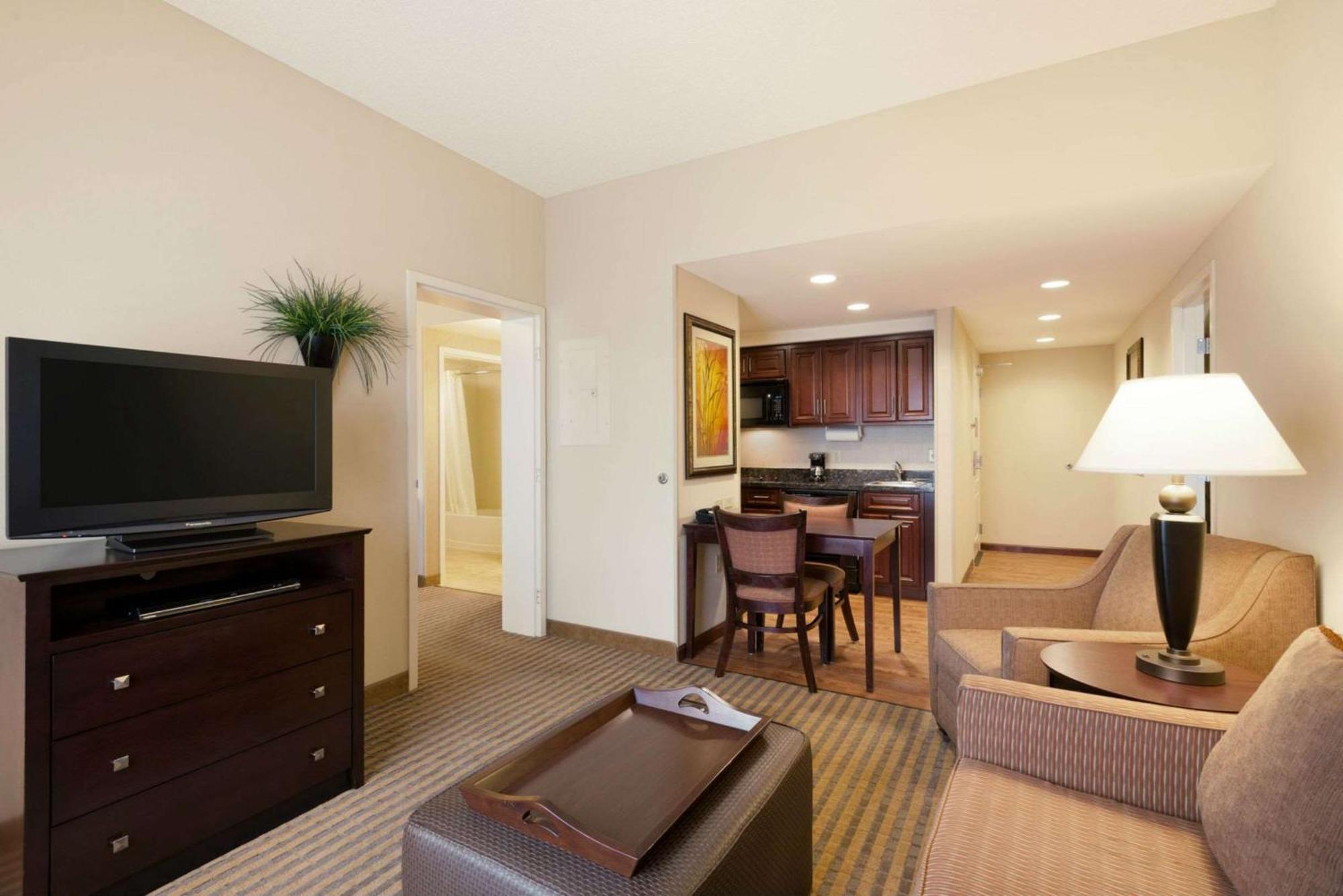 Homewood Suites New Brighton Exterior foto